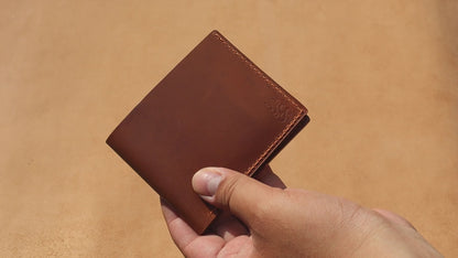 Tijarah Bifold Royale (4 Card Slots) – Classic Function, Modern Craft